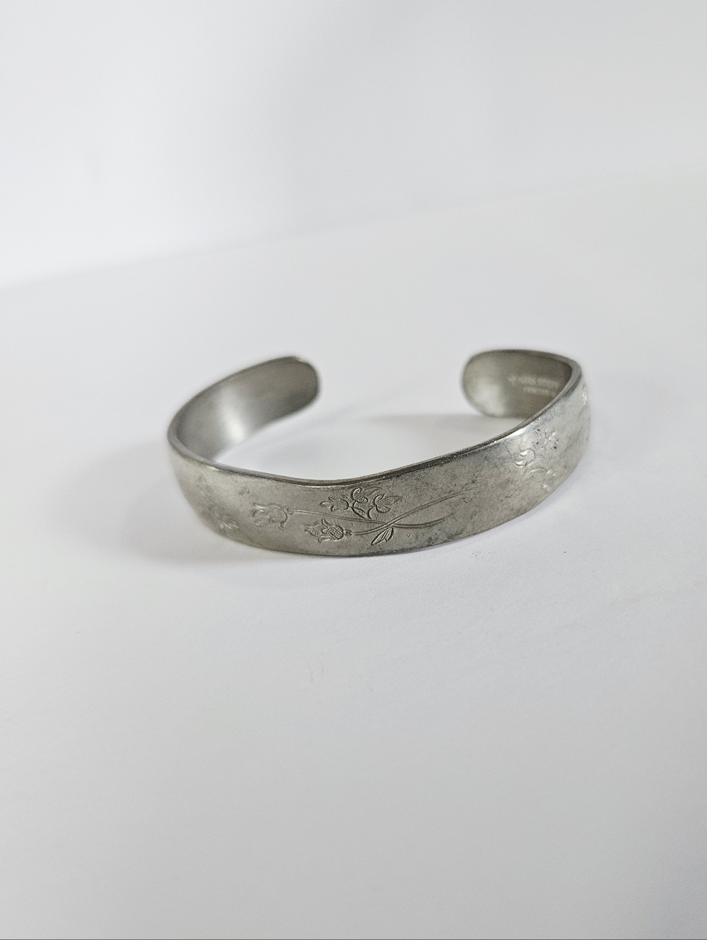 Vintage Kirk Stieff Signed Pewter Floral Engraved Wide Cuff Flexible Bracelet